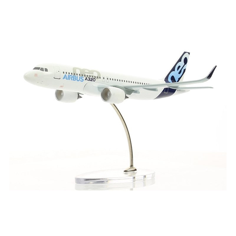 Maquette A320 neo 1/200 métal